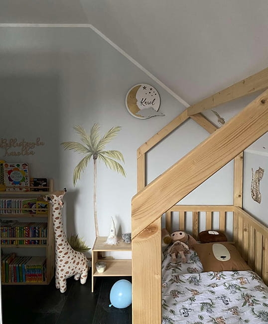 Ręcznie malowana lampka nocna Księżyc.jpg